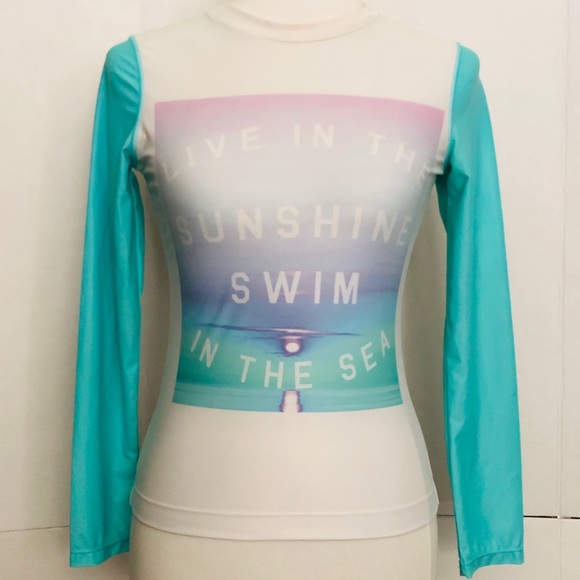 Old Navy Other - Girls Old Navy Rash guard Swimsuit Top
